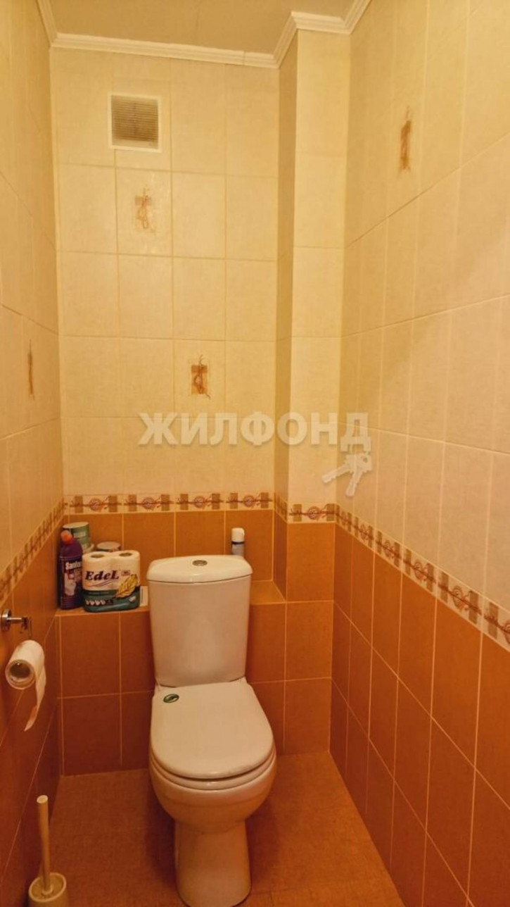 1-комн квартира Тюленина, 12