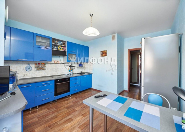 3-комн квартира Тюленина, 28