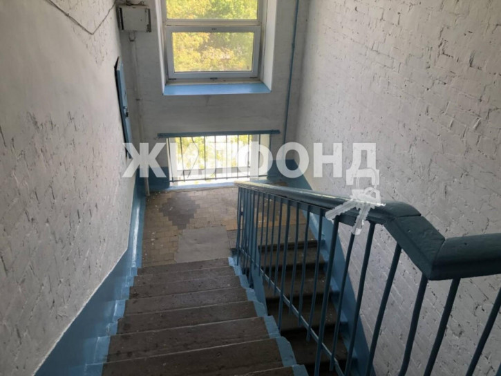2-комн квартира Пермитина, 6