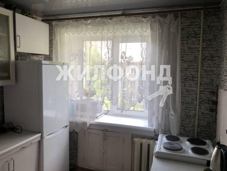 2-комн квартира Пермитина, 6