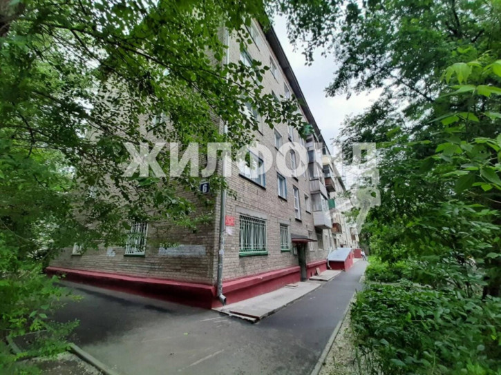 2-комн квартира Пермитина, 6