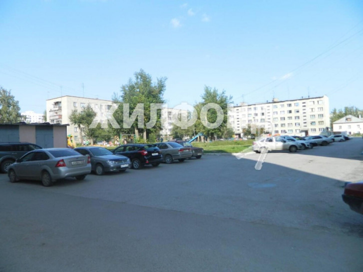 2-комн квартира Гидромонтажная, 46