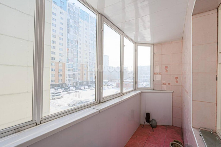 2-комн квартира Железнодорожная, 12