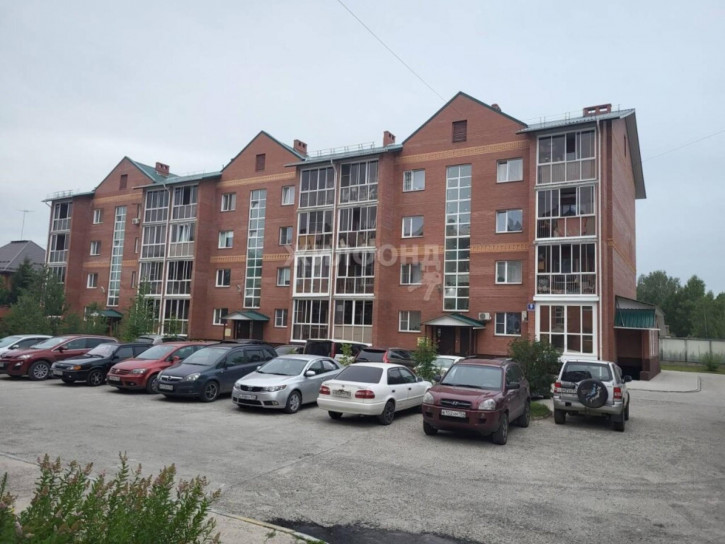 3-комн квартира Радужная, 9