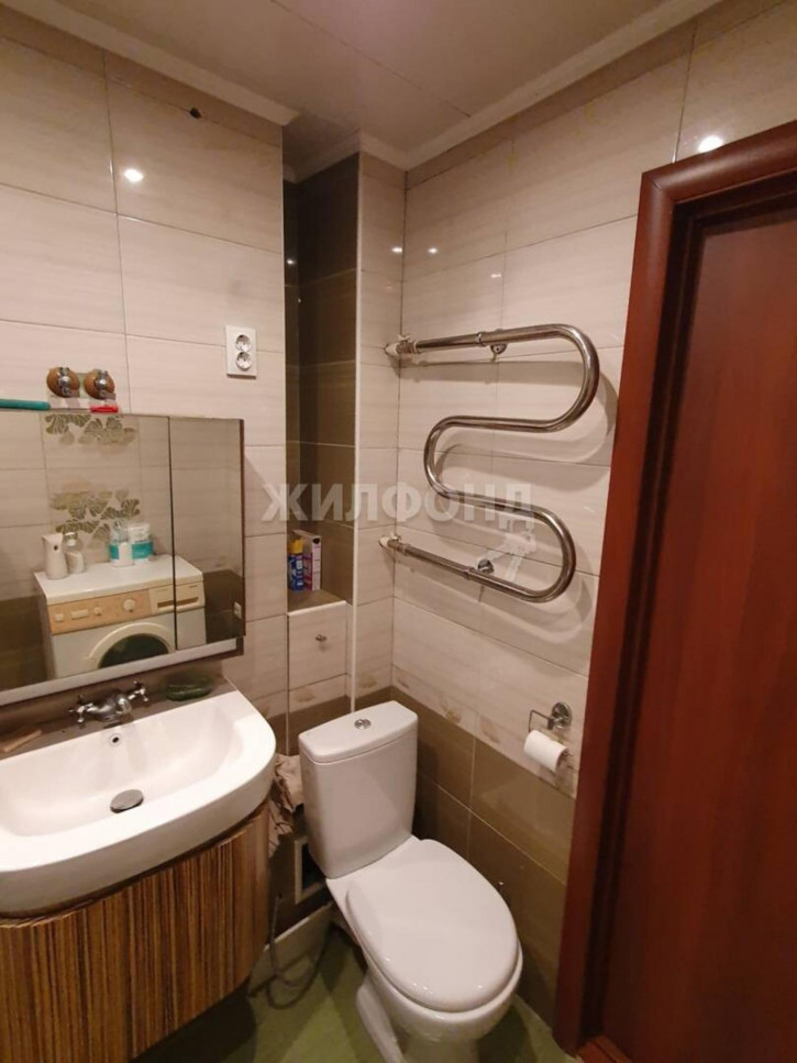3-комн квартира Петровского, 7