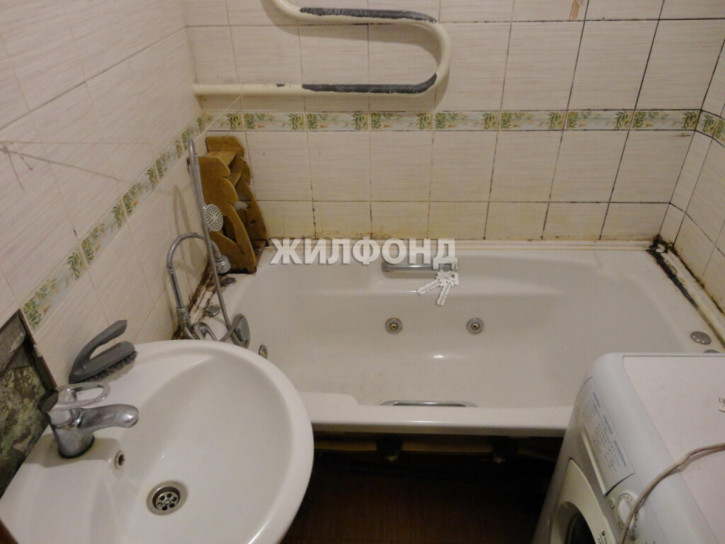3-комн квартира Доватора, 37
