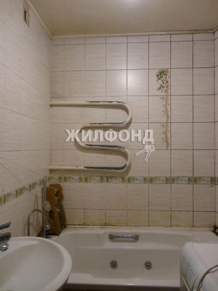 3-комн квартира Доватора, 37