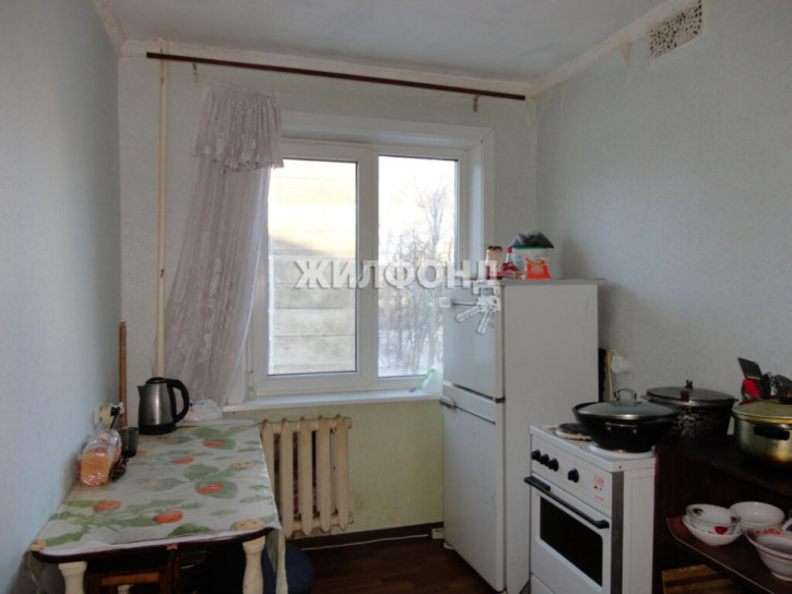 3-комн квартира Доватора, 37