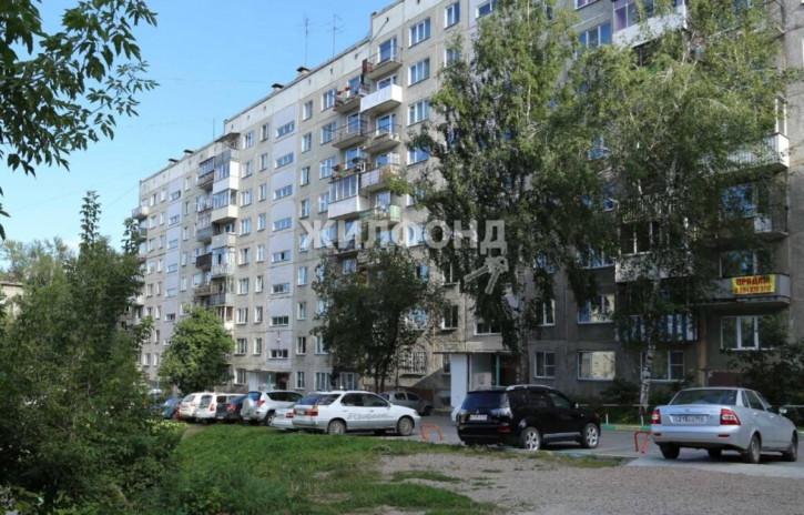 3-комн квартира Доватора, 37