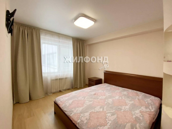 3-комн квартира Ленинградская, 101/1