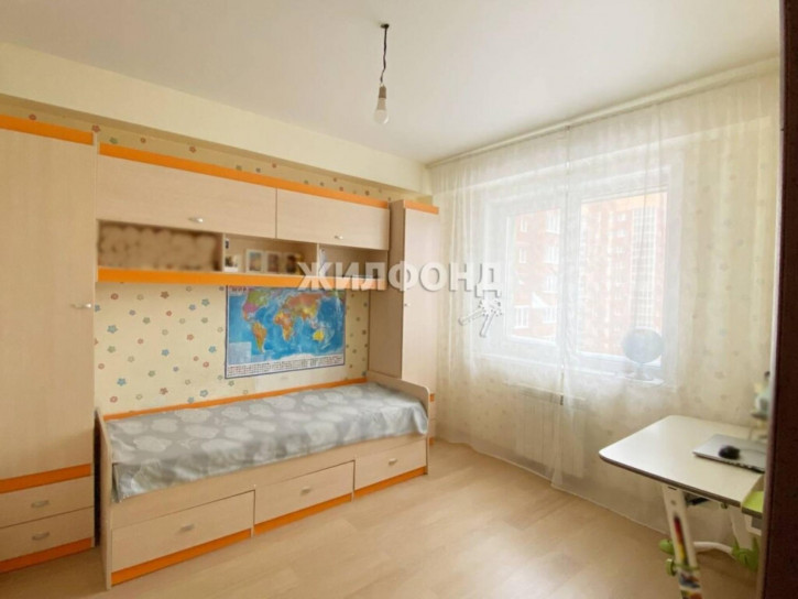 3-комн квартира Ленинградская, 101/1