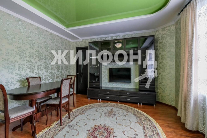 3-комн квартира Стартовая, 4