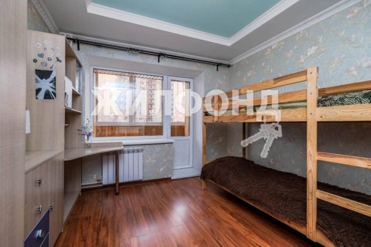 3-комн квартира Стартовая, 4