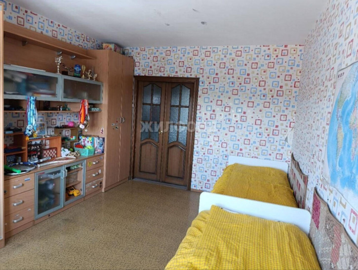 3-комн квартира Героев Труда, 33 А