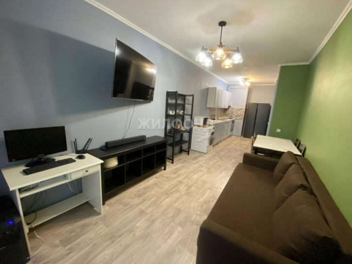 2-комн квартира Лескова, 27