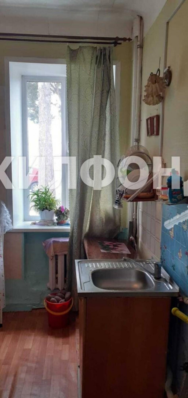 3-комн квартира Маяковского, 12