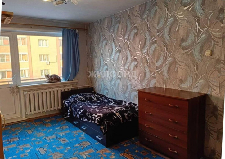 3-комн квартира Степная, 41