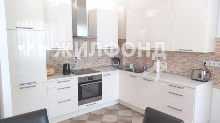3-комн квартира Шевченко, 11