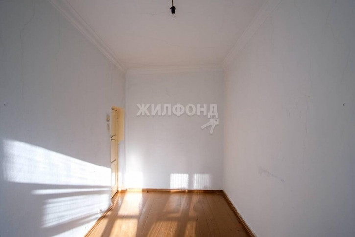 3-комн квартира Урманова, 20