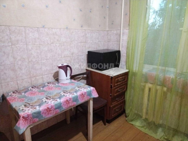 3-комн квартира Железнодорожная, 12