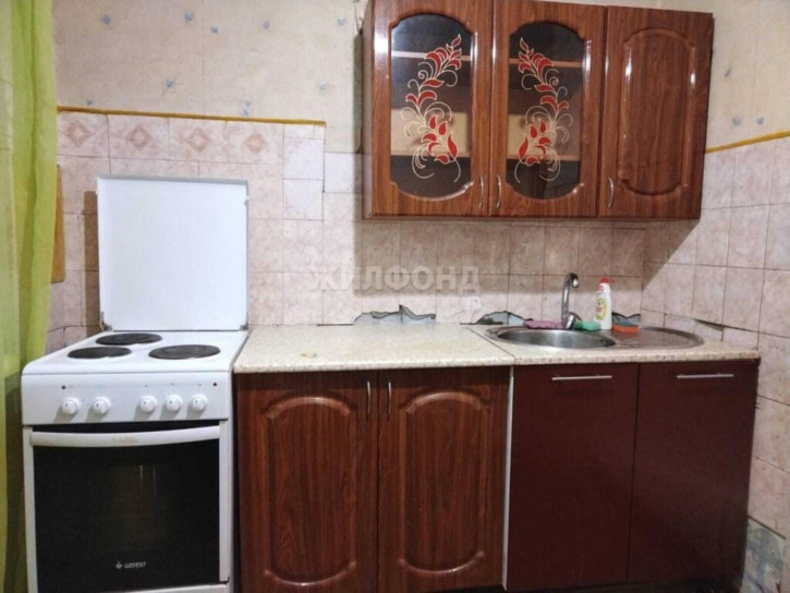 3-комн квартира Железнодорожная, 12