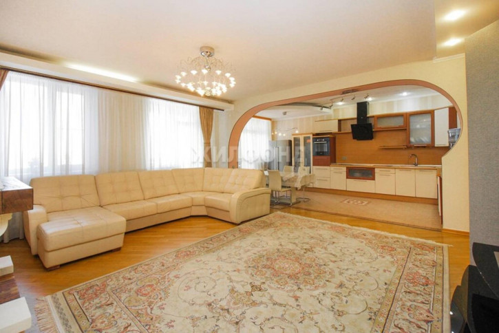 4-комн квартира 2-й микрорайон, 224