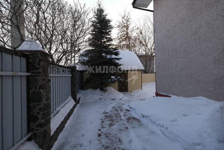 Коттедж/дом Красных Партизан