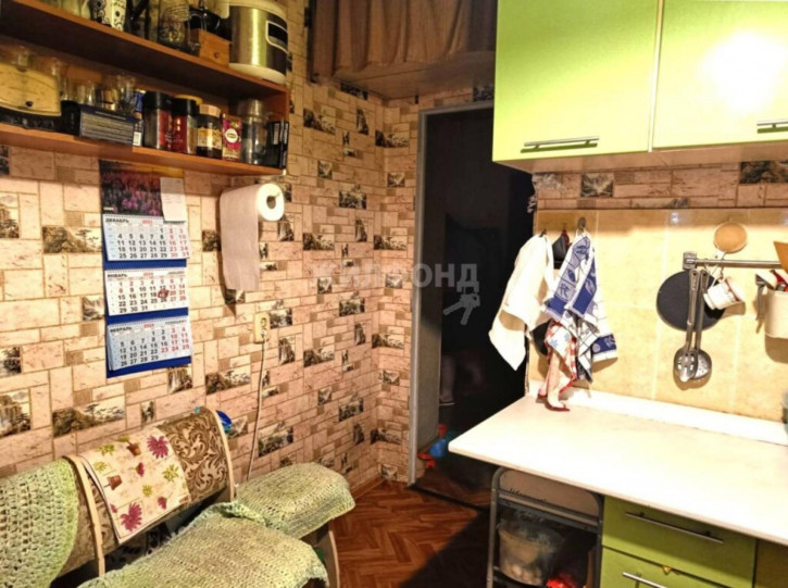 3-комн квартира Сибиряков-Гвардейцев, 44/2