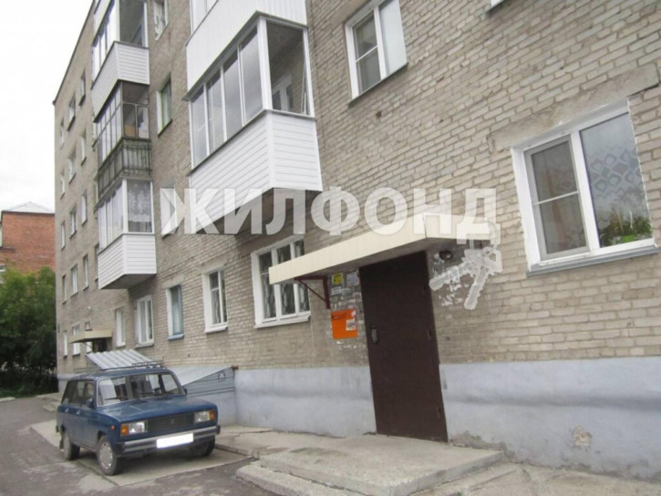 3-комн квартира Сибиряков-Гвардейцев, 44/2