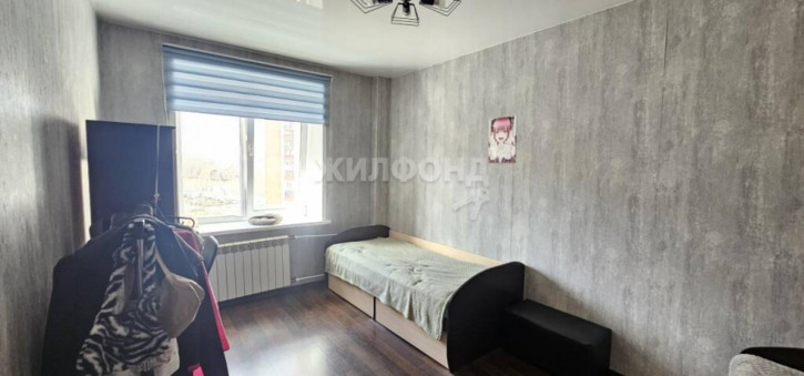3-комн квартира Заречная, 4