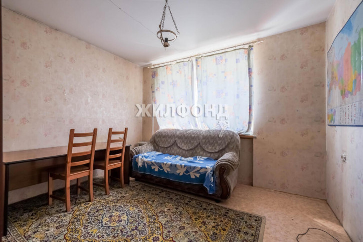 4-комн квартира 3-й квартал, 217