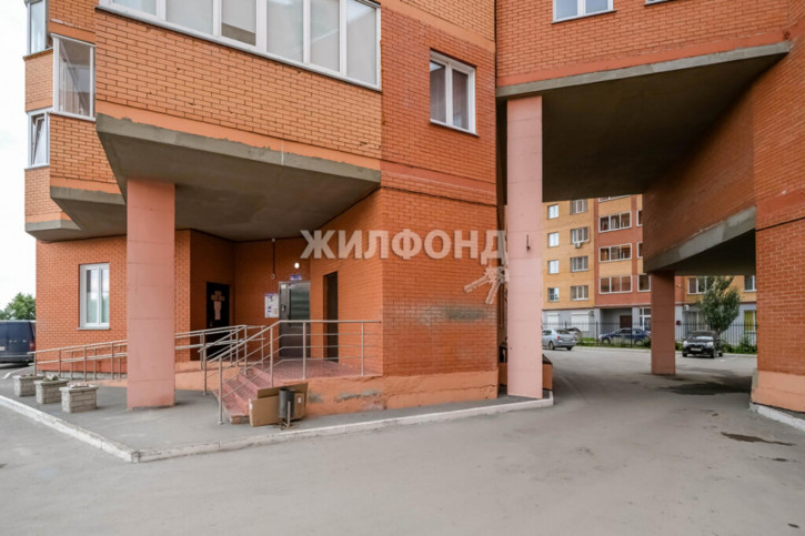 Офис 3-й квартал, 12