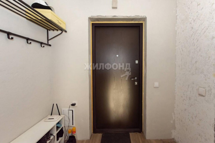 1-комн квартира Лейтенанта Амосова, 74