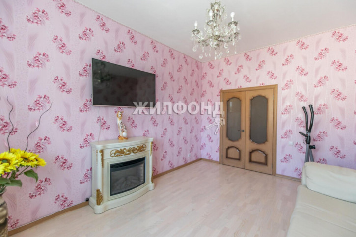 2-комн квартира Радужная, 9