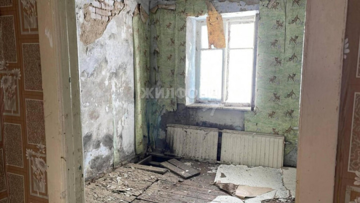 3-комн квартира Целинстрой, 9