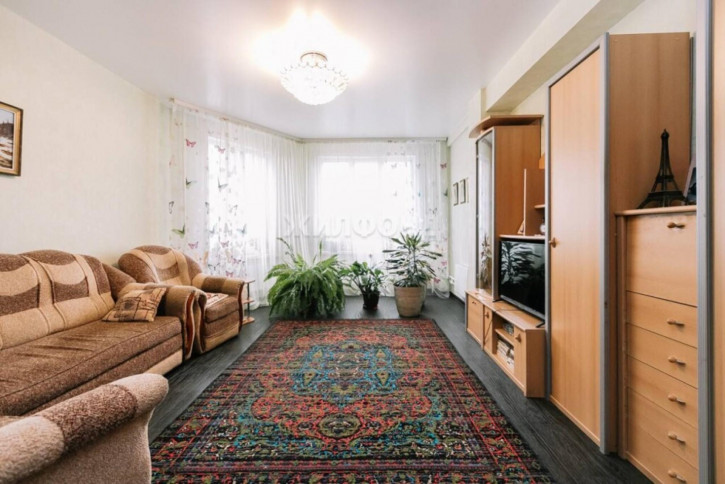 2-комн квартира 2-й микрорайон, 225