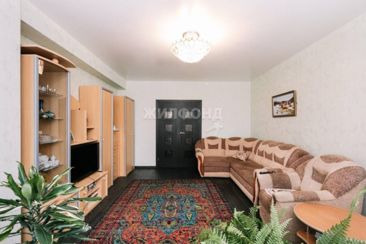 2-комн квартира 2-й микрорайон, 225