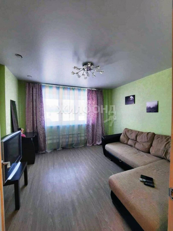 2-комн квартира Сибиряков-Гвардейцев, 62/3
