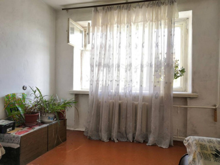 4-комн квартира Южная, 40/3
