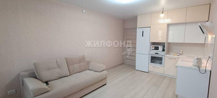 2-комн квартира Титова, 255/1