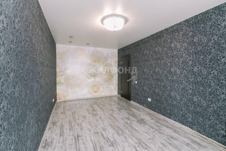 2-комн квартира Сержанта Коротаева, 1