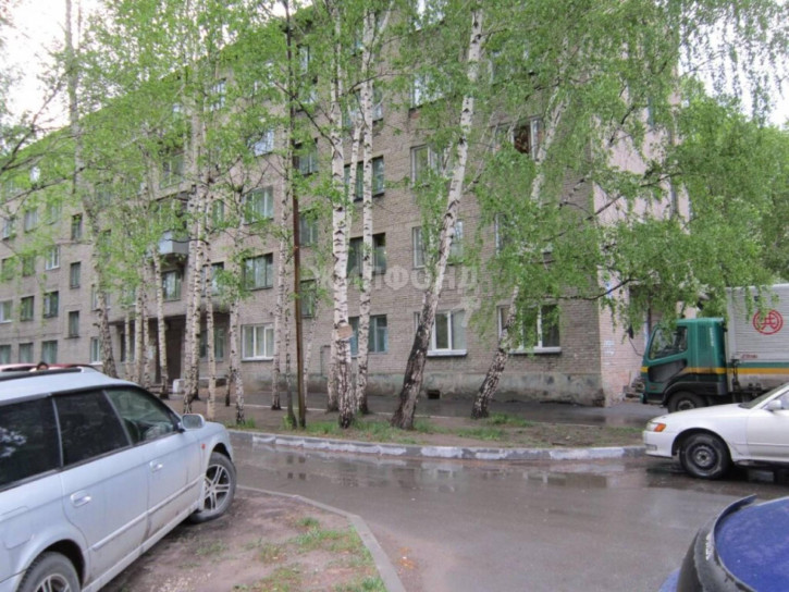Комната Аэропорт, 54