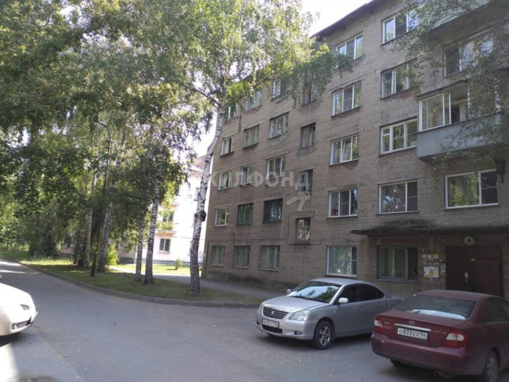 Комната Аэропорт, 54