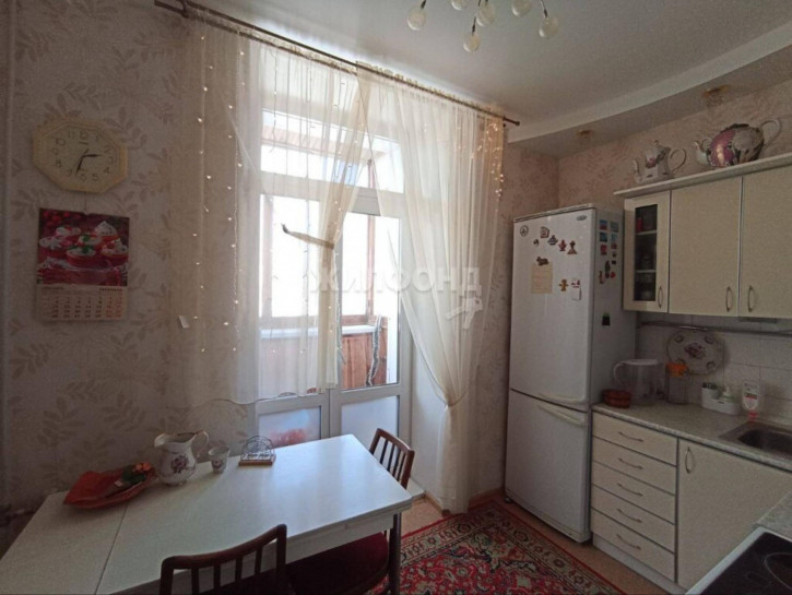 3-комн квартира Богдана Хмельницкого, 55