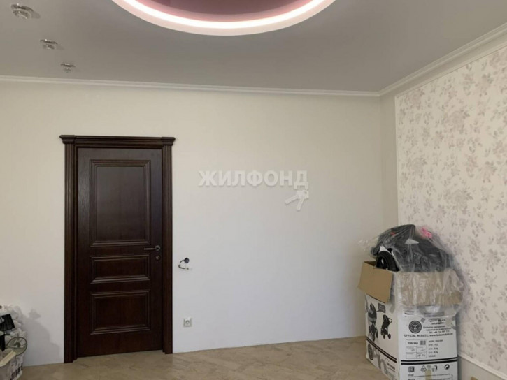 3-комн квартира Мясниковой, 30