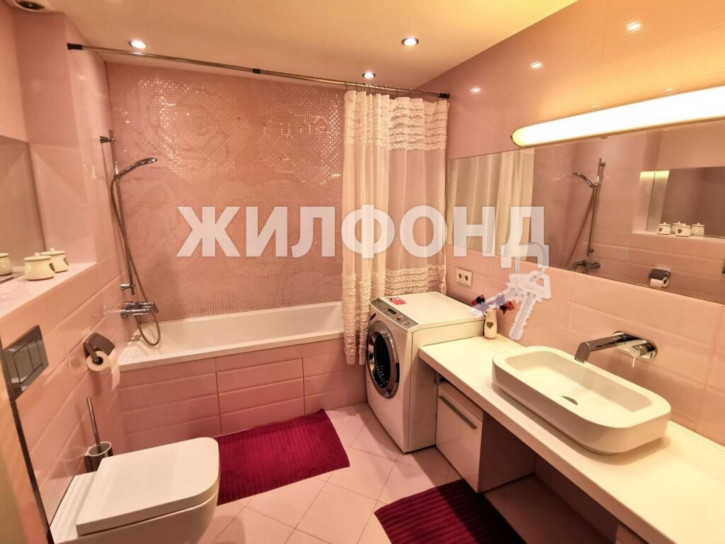 3-комн квартира Гоголя, 38