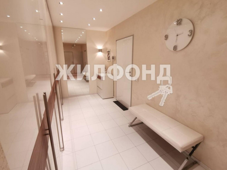 3-комн квартира Гоголя, 38
