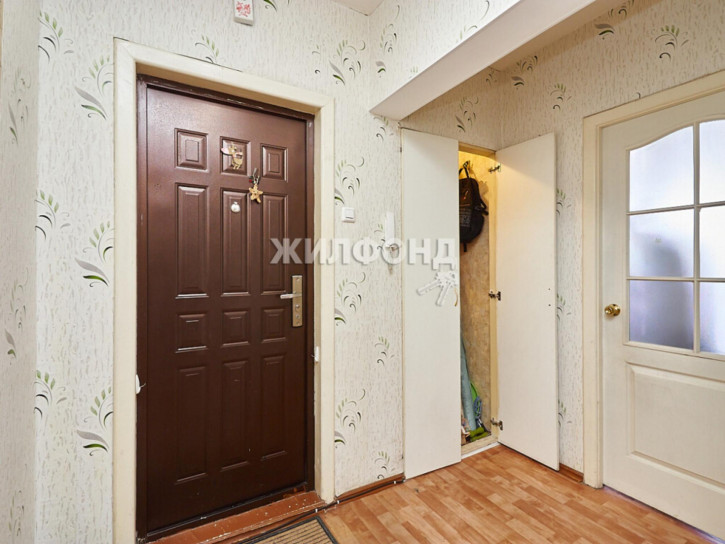 3-комн квартира Гребенщикова, 14