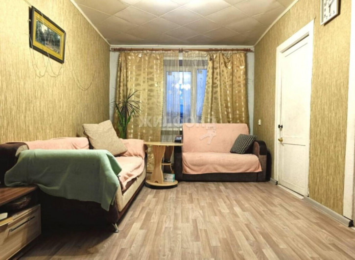 4-комн квартира Сибиряков-Гвардейцев, 44/2