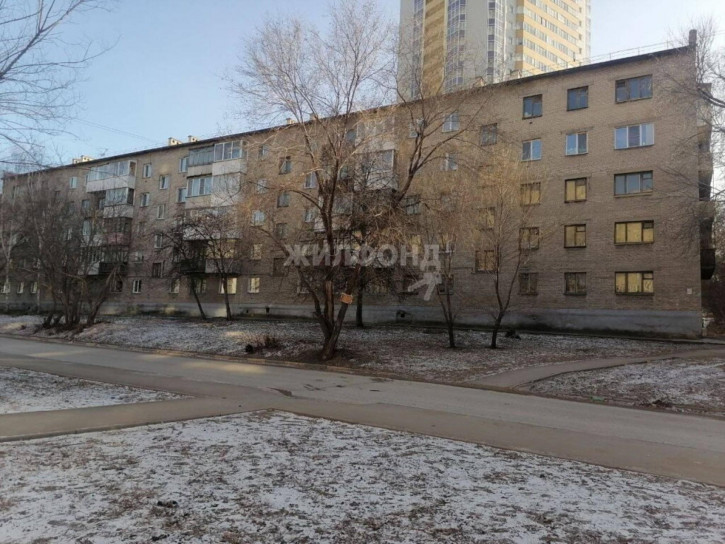 4-комн квартира Сибиряков-Гвардейцев, 44/2